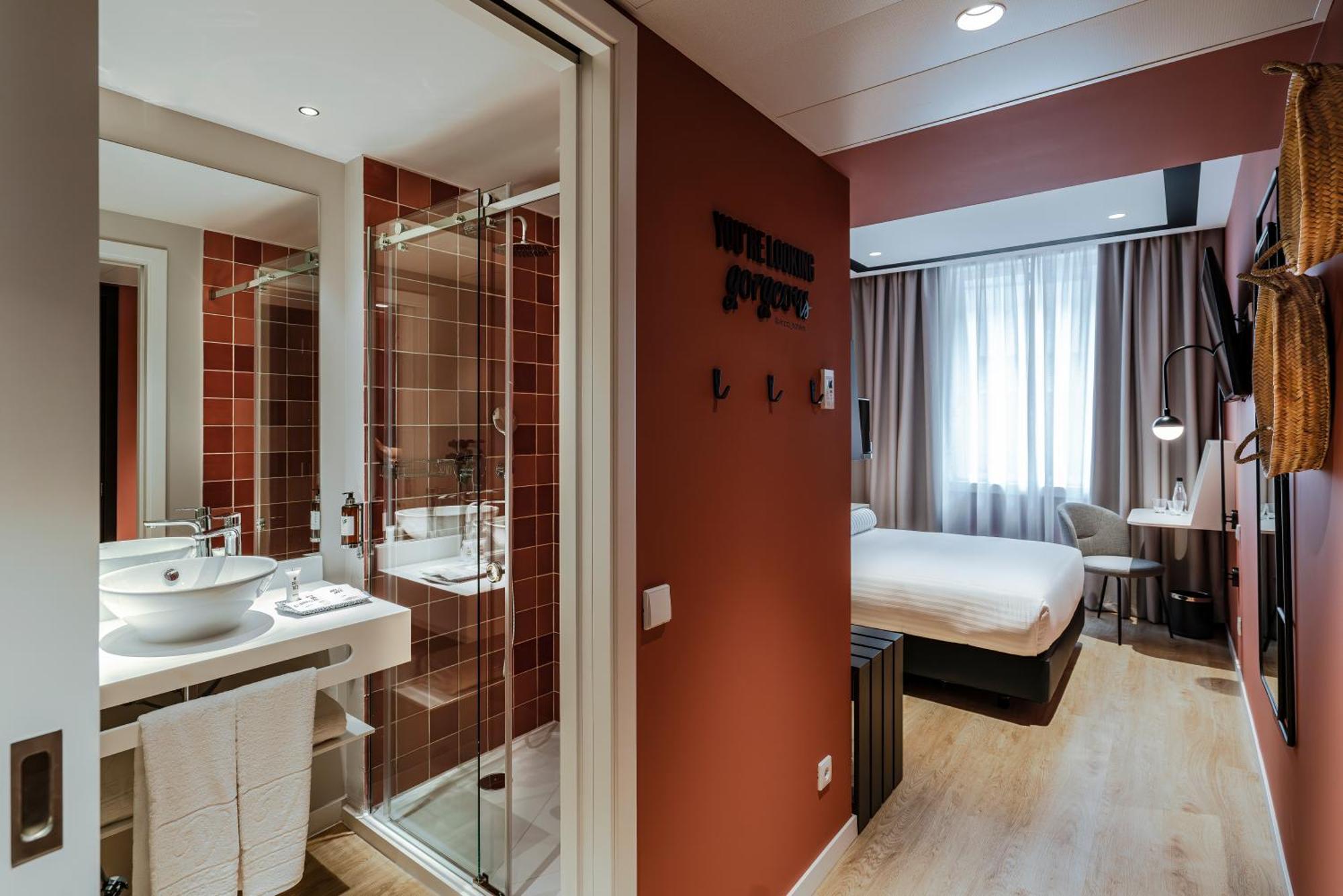 Vincci Bonjardim Hotel Порто Стая снимка