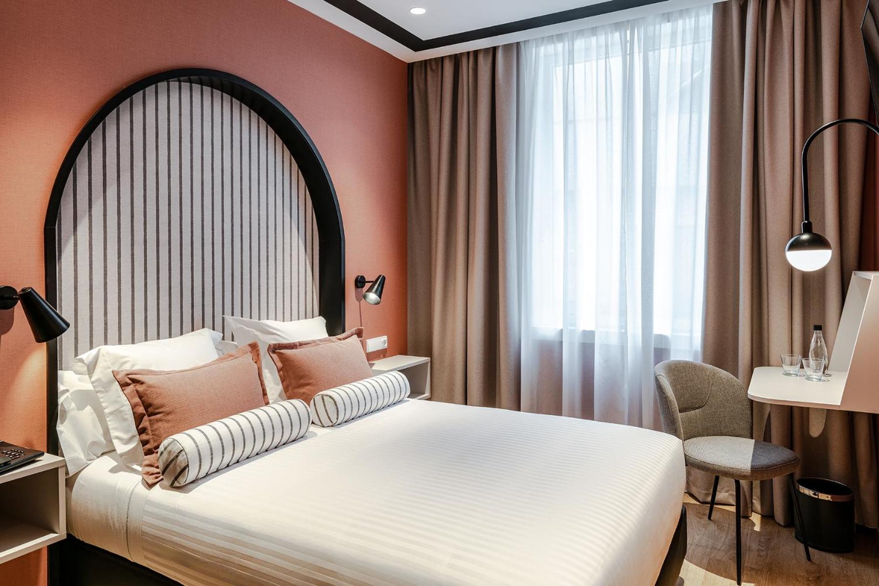 Vincci Bonjardim Hotel Порто Екстериор снимка